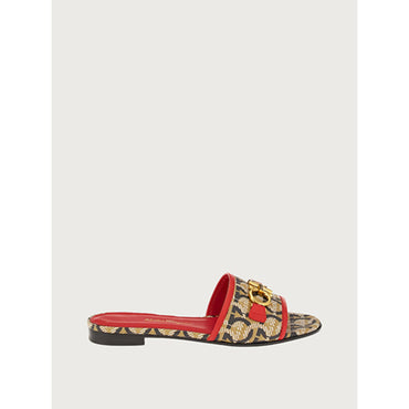 Women Gancini Sliders [Width: 1D] - Sand/Black/Lipstick Red