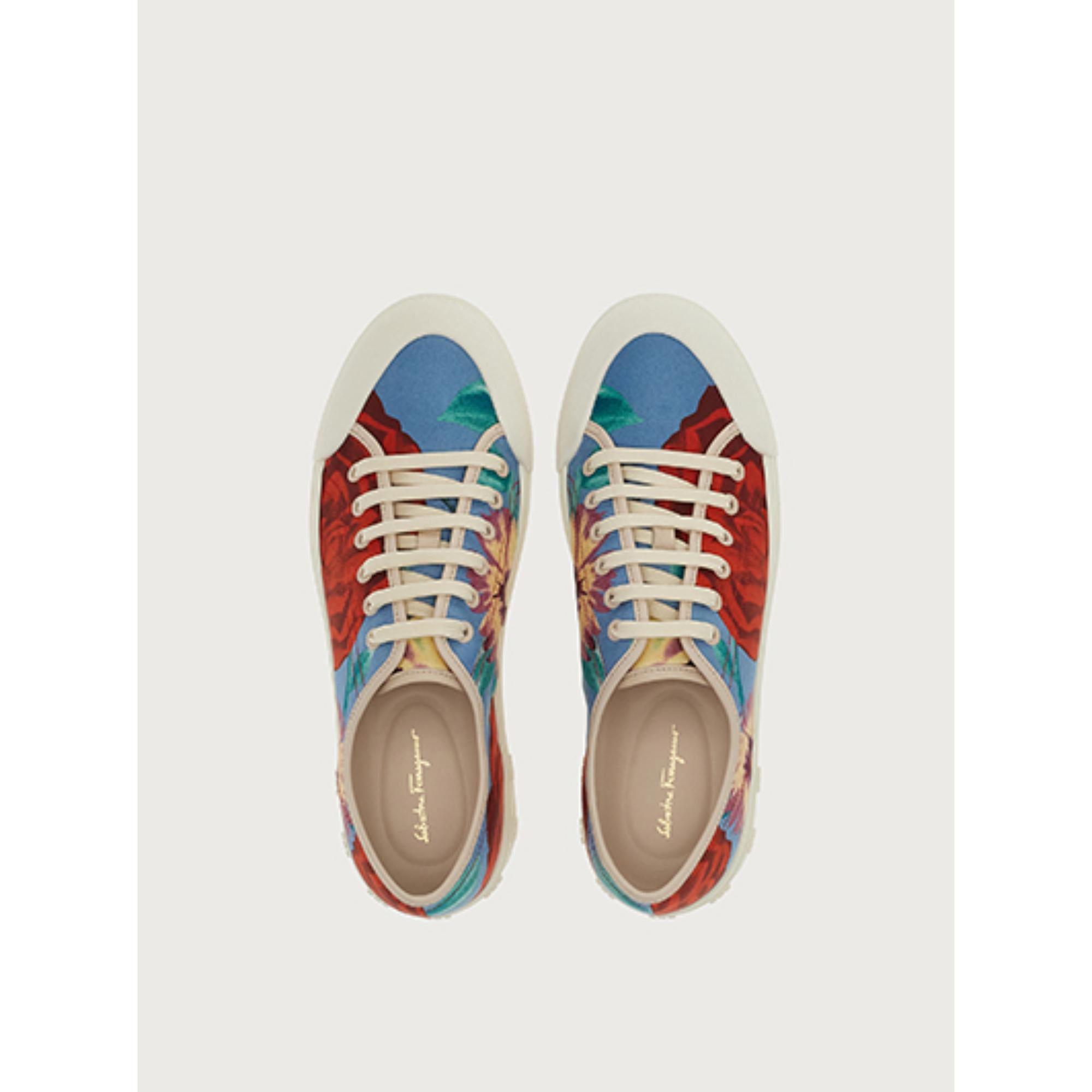 Women Printed Sneakers [Width: 1C] - Chambray/Red/Bone