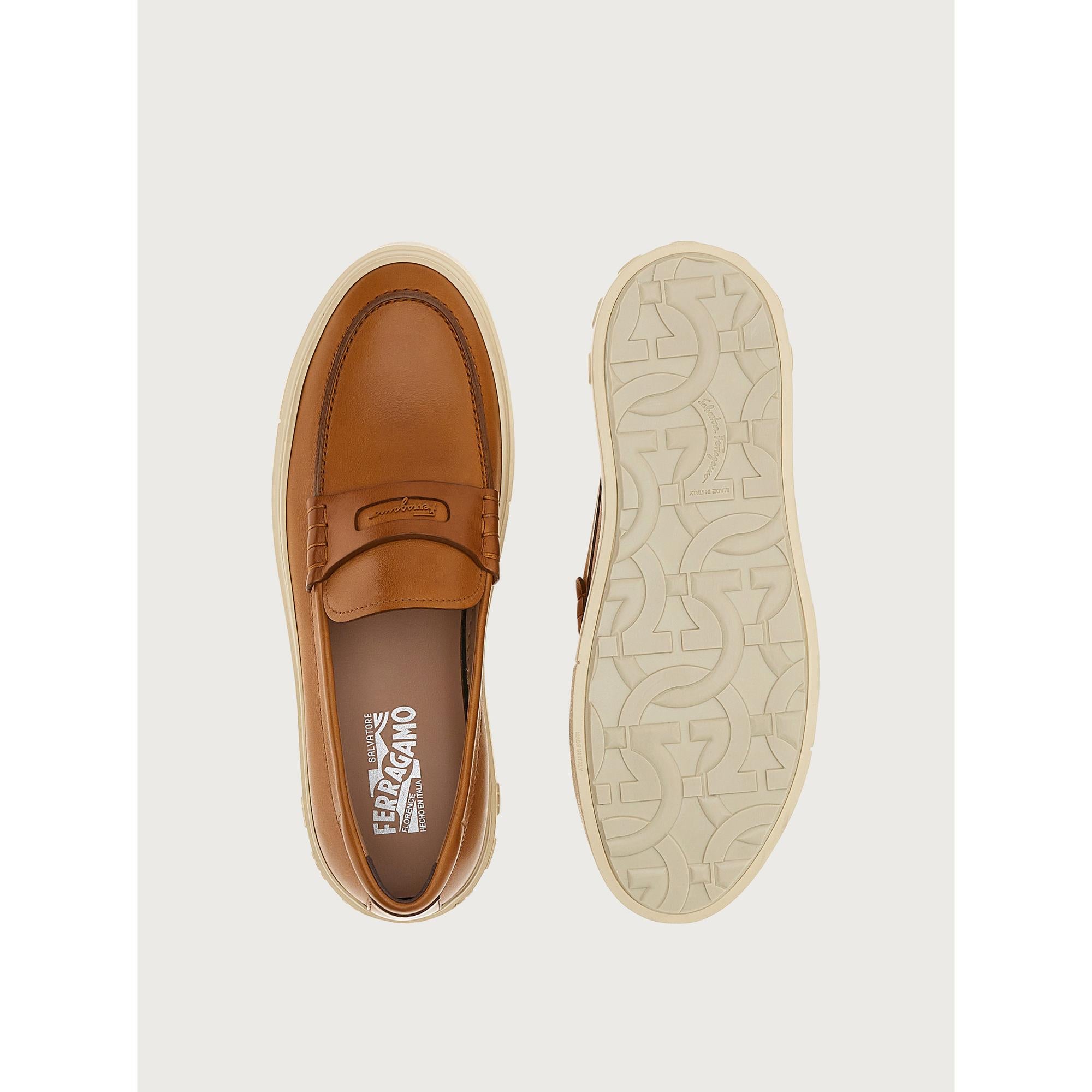 Men Sporty Loafers [Width: M] - Vicuna