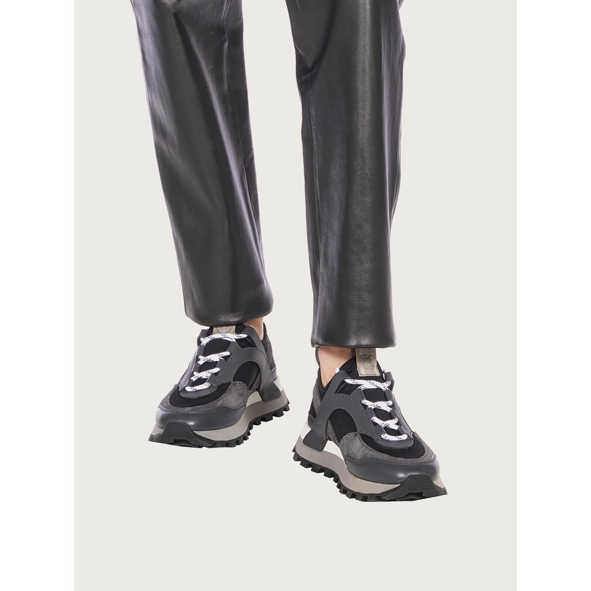 [Width: M] Women Pull On Sneaker - Pink/Stromboli Sand/Hematite