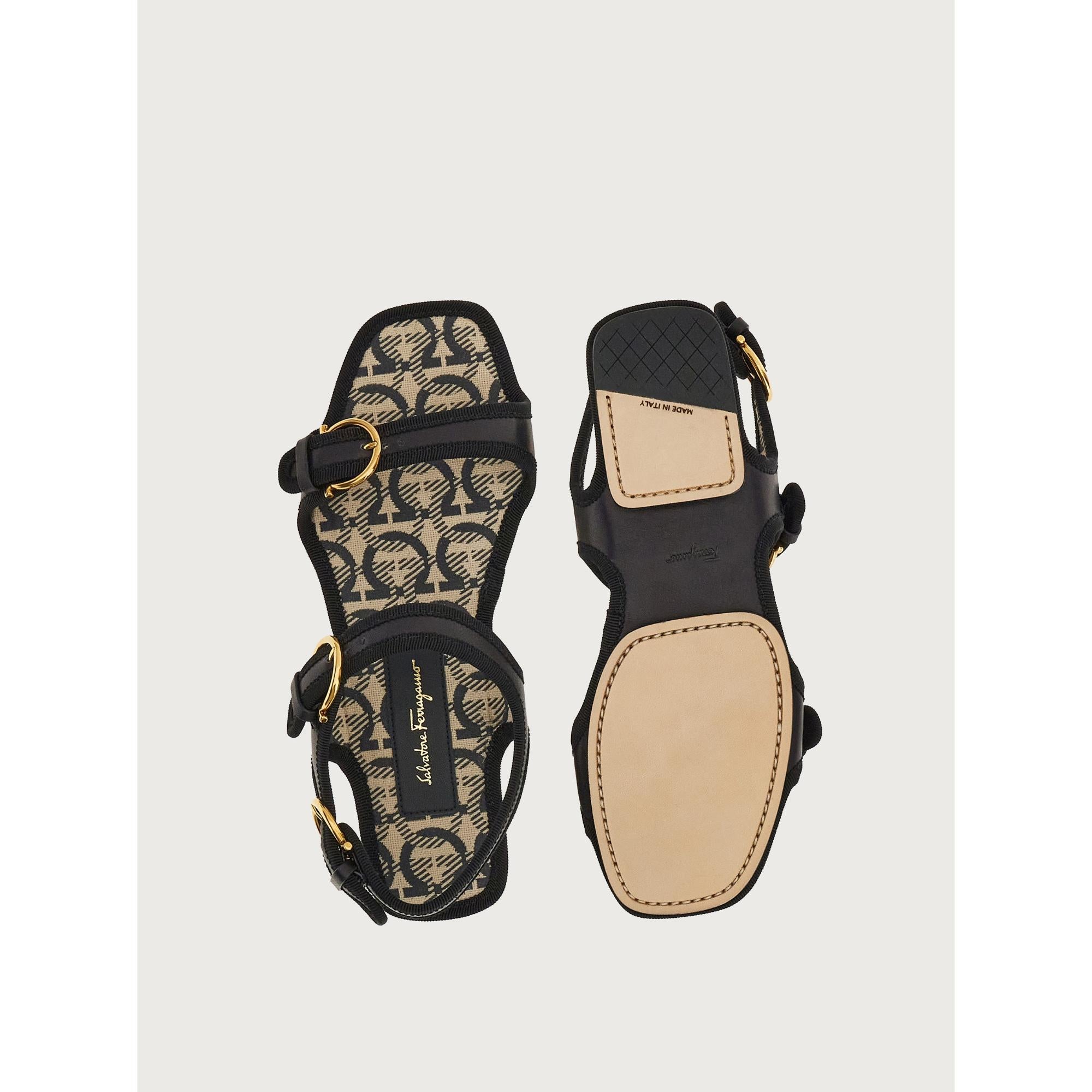 Women Nomadic Stories Sandals [Width: 1C] - Black/Beige