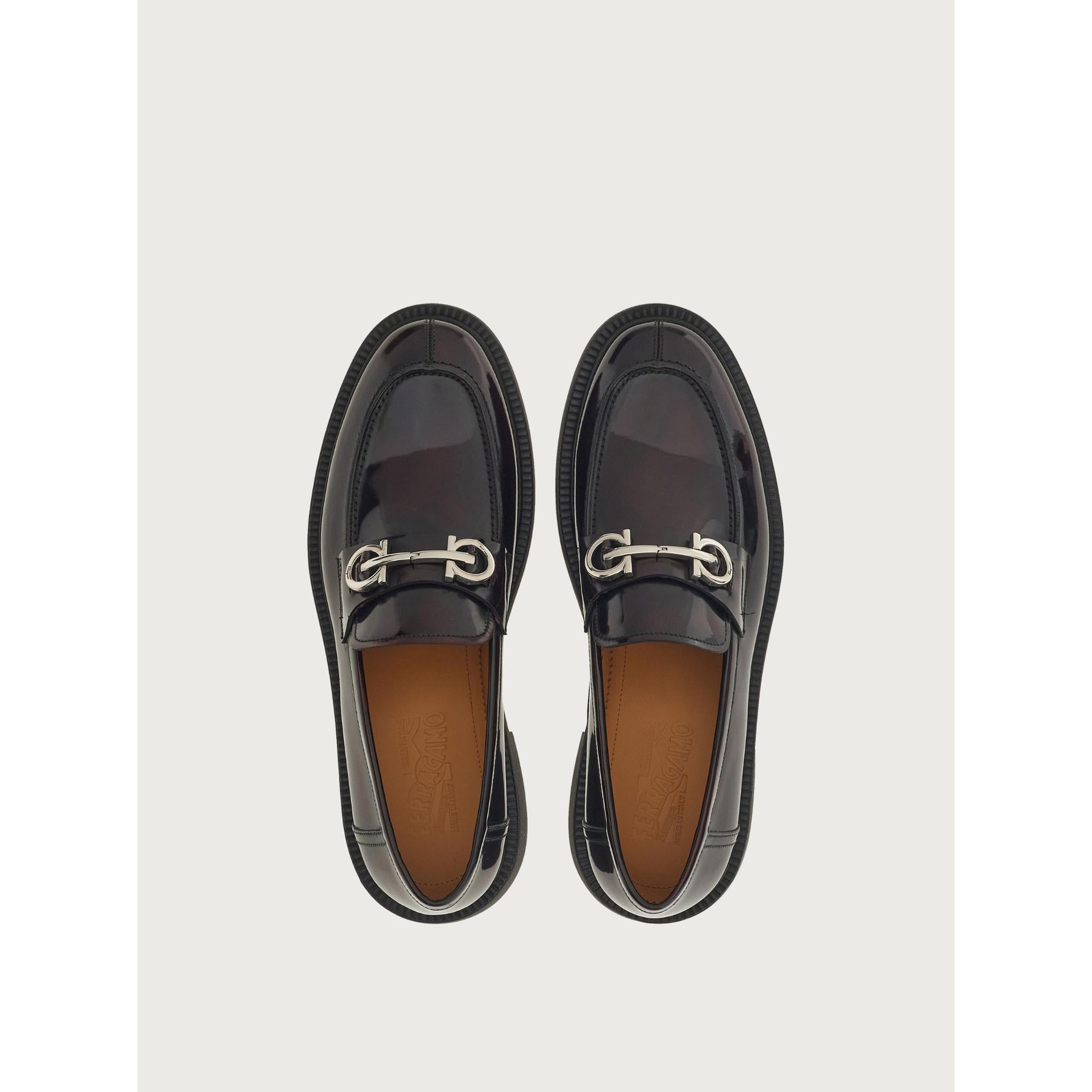 Men Moccasin with Gancini Ornament [Width: 3E] - Nebbiolo