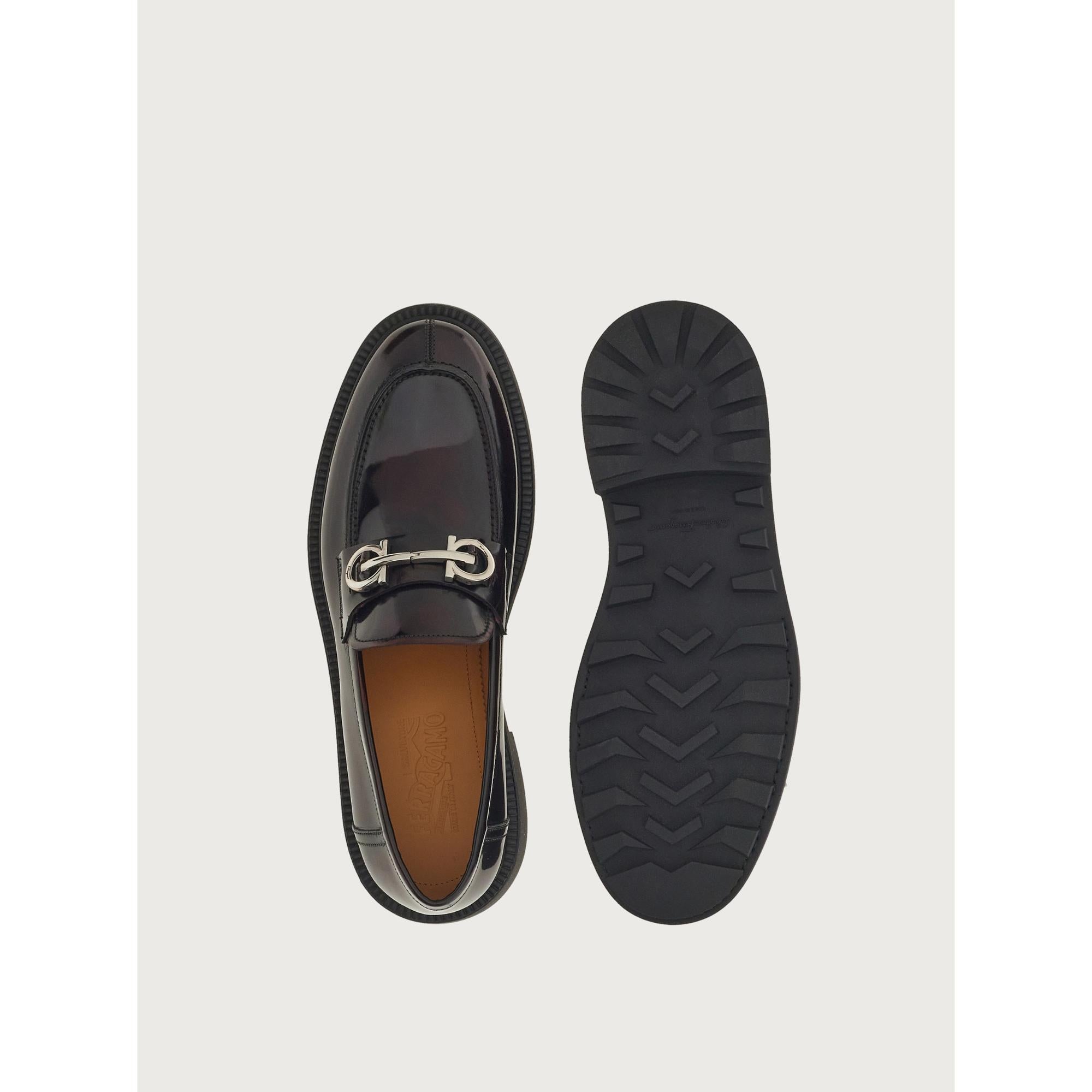 Men Moccasin with Gancini Ornament [Width: 3E] - Nebbiolo