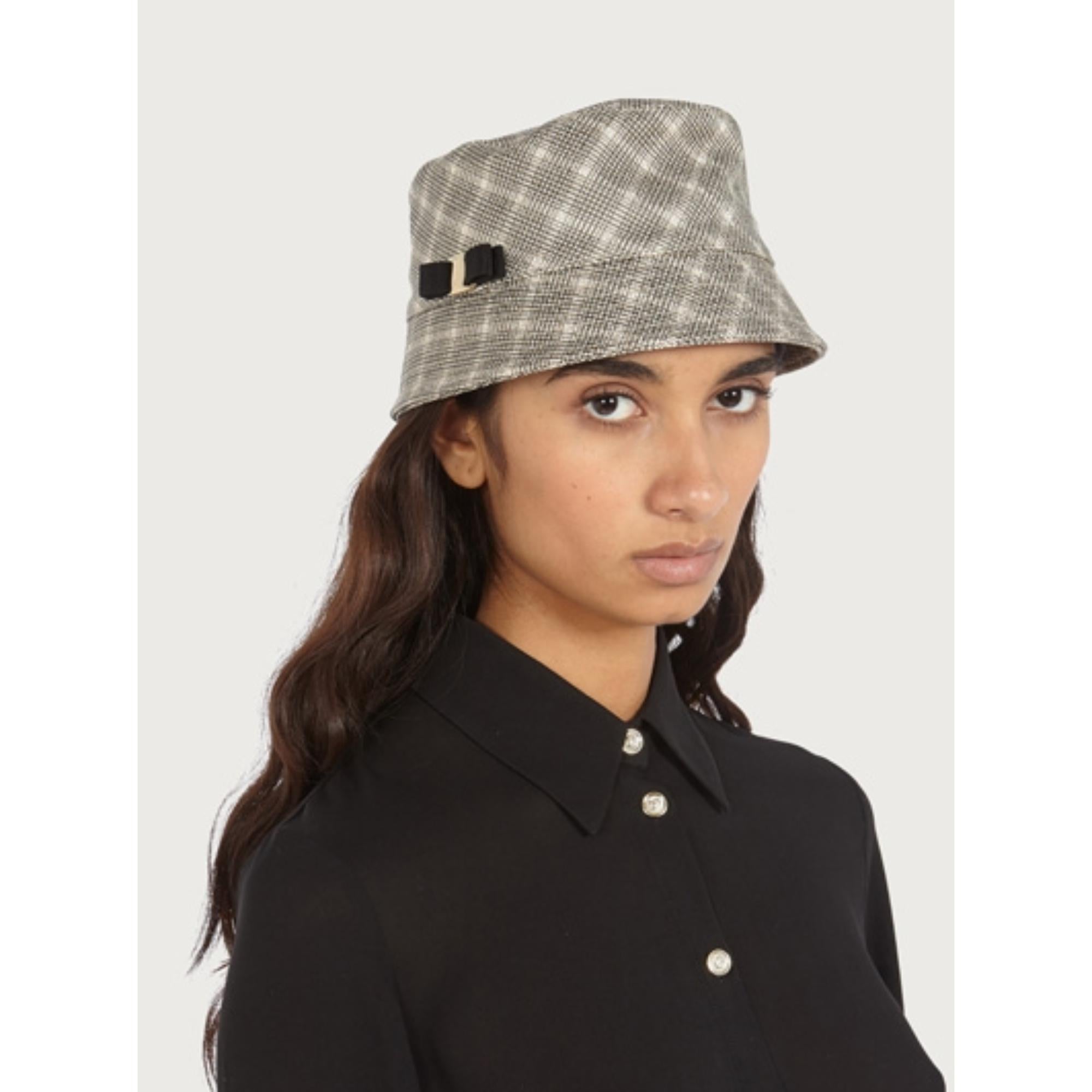 Women Vara Bow Bucket Hat - Beige/Black