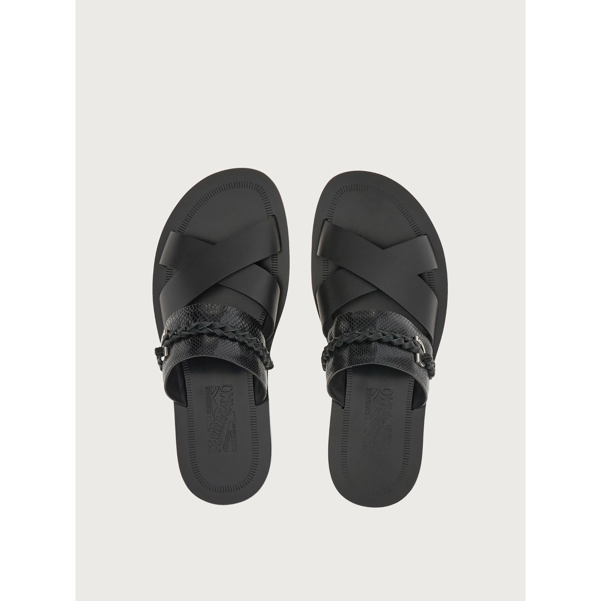 Men Sandals with Gancini Ornament [Width: M] - Black