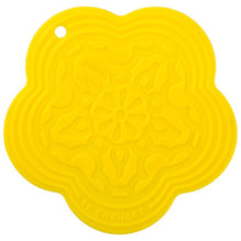 Silicone Flower Trivet - Soleil