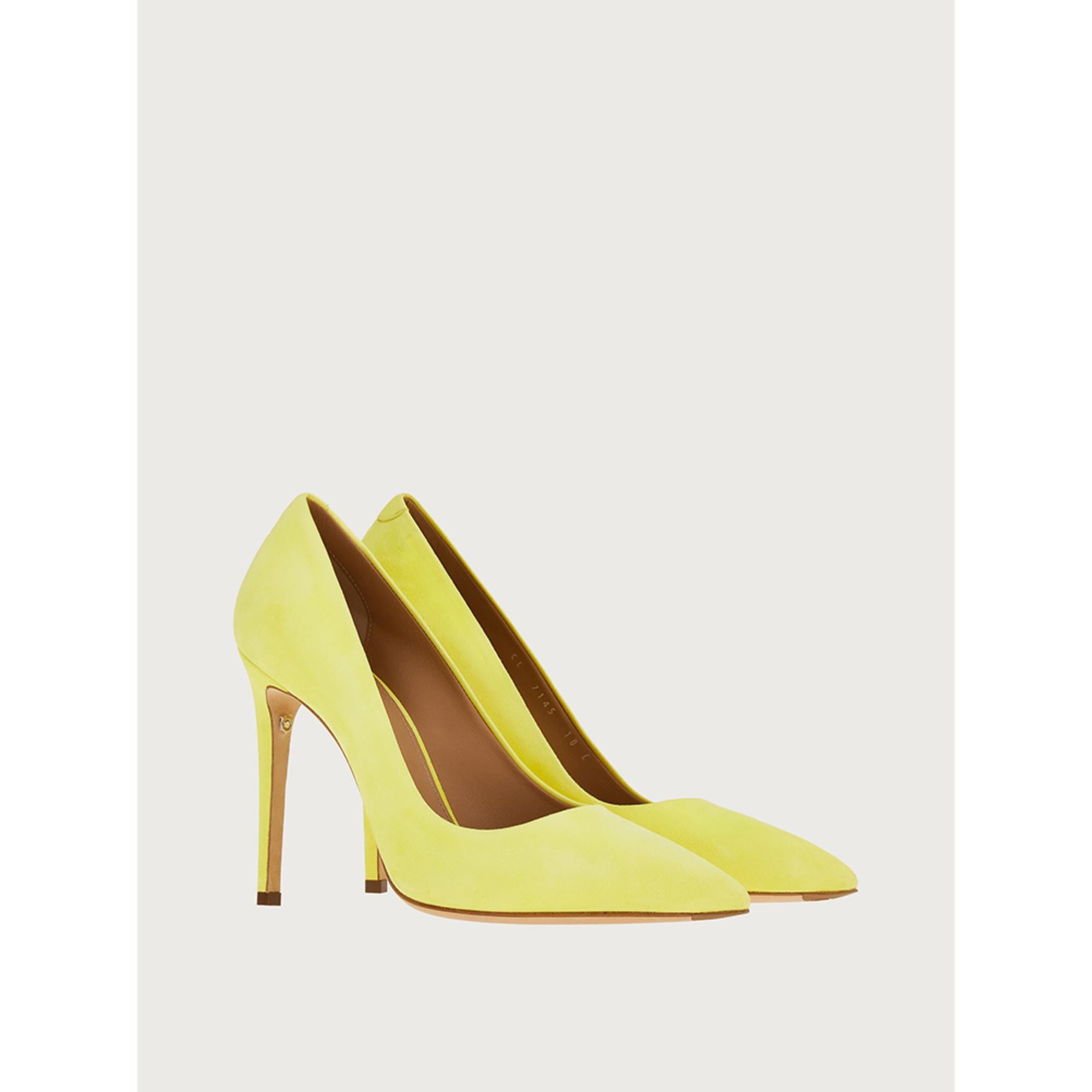 Women Pumps [Width: 1D] - Canary Yellow/Biscotto