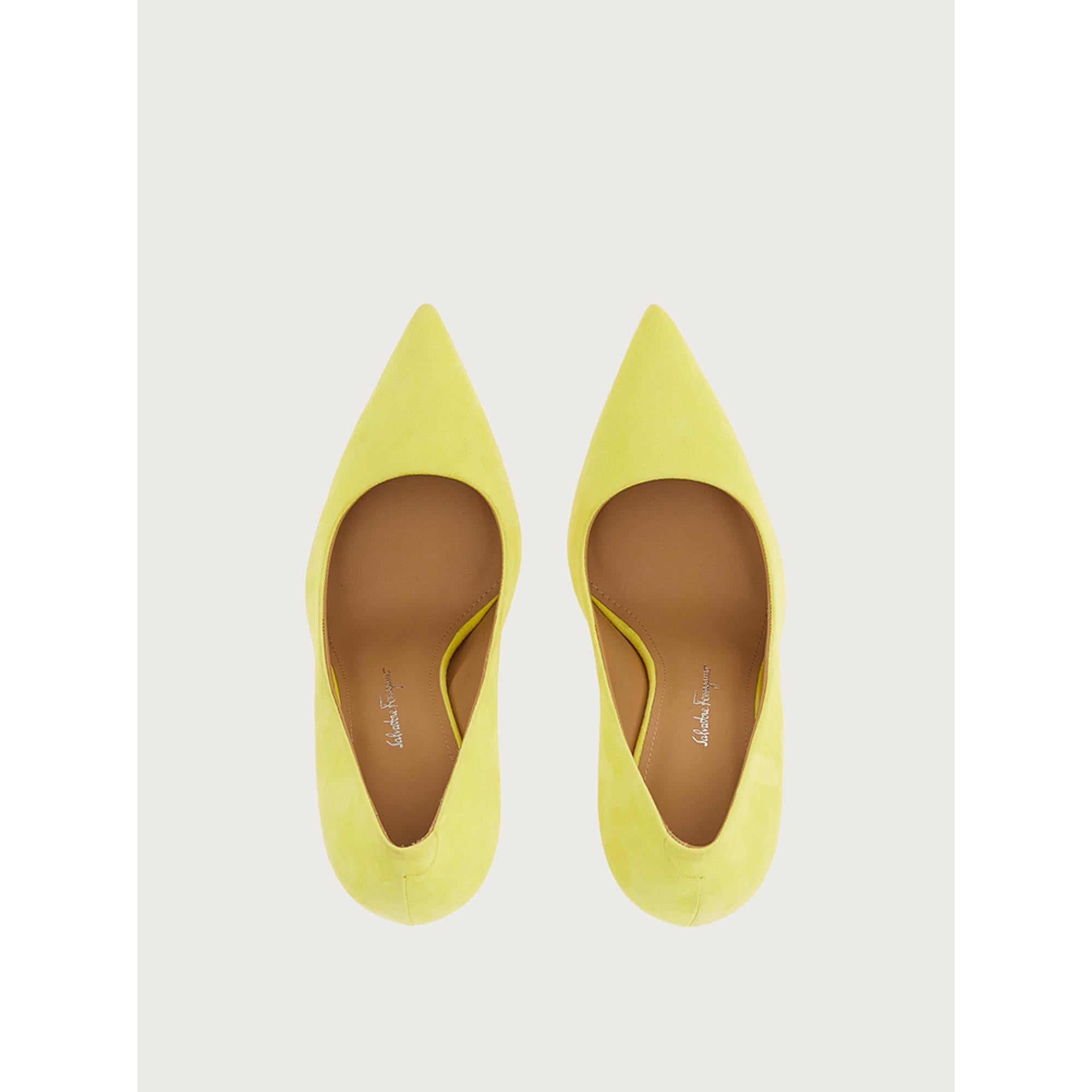 Women Pumps [Width: 1D] - Canary Yellow/Biscotto