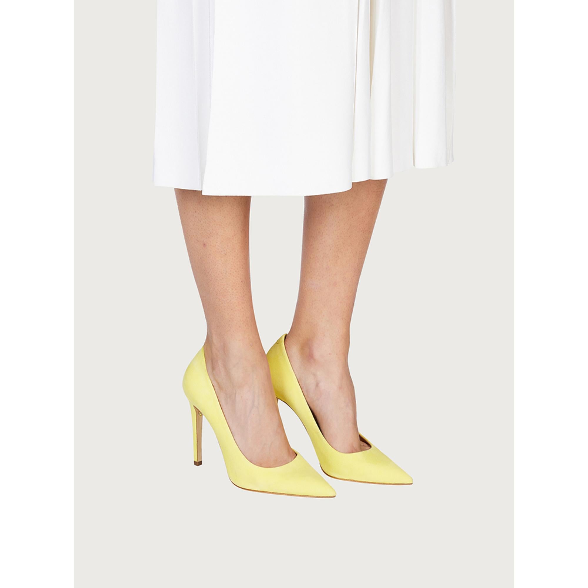 Women Pumps [Width: 1D] - Canary Yellow/Biscotto