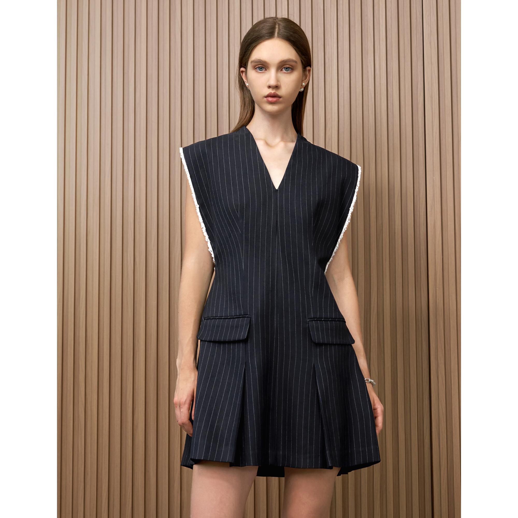 Contrast Trim Pleated Stripe Dress - Navy