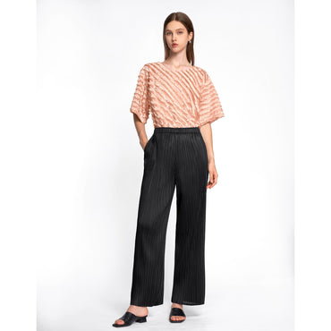 Straight Leg Pleated Trousers - Black