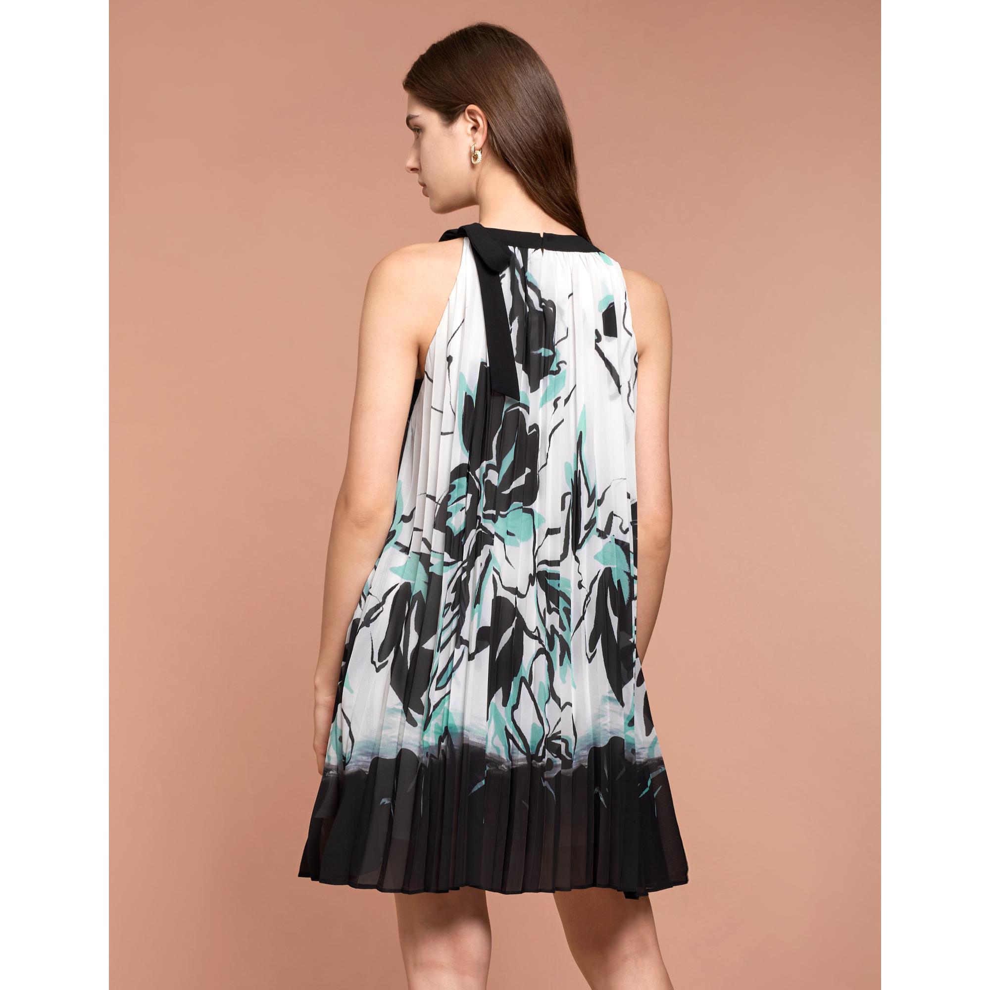 Halter Neck Pleated Floral Print Dress - Floral Print