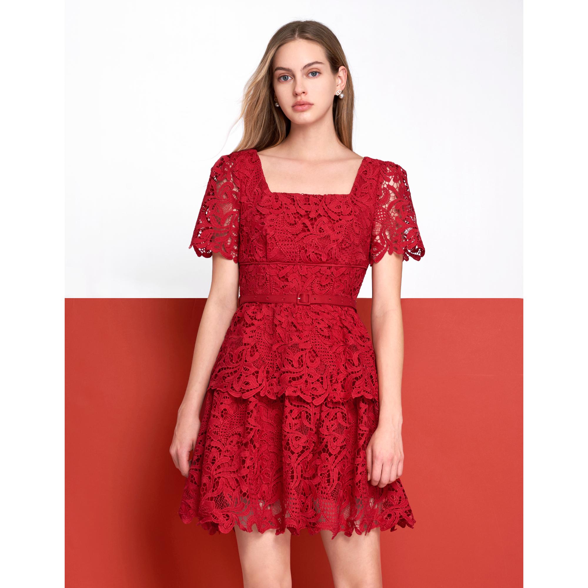 Square Neck Layered Skirt Lace Dress - Red