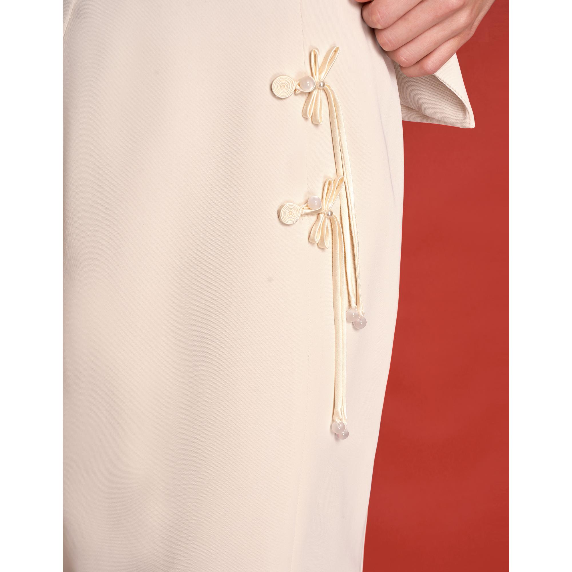 Mandarin Knot Hem Slit Skirt - Off White
