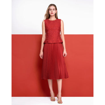 Pleated Skirt Embroidered Midi Dress - Red