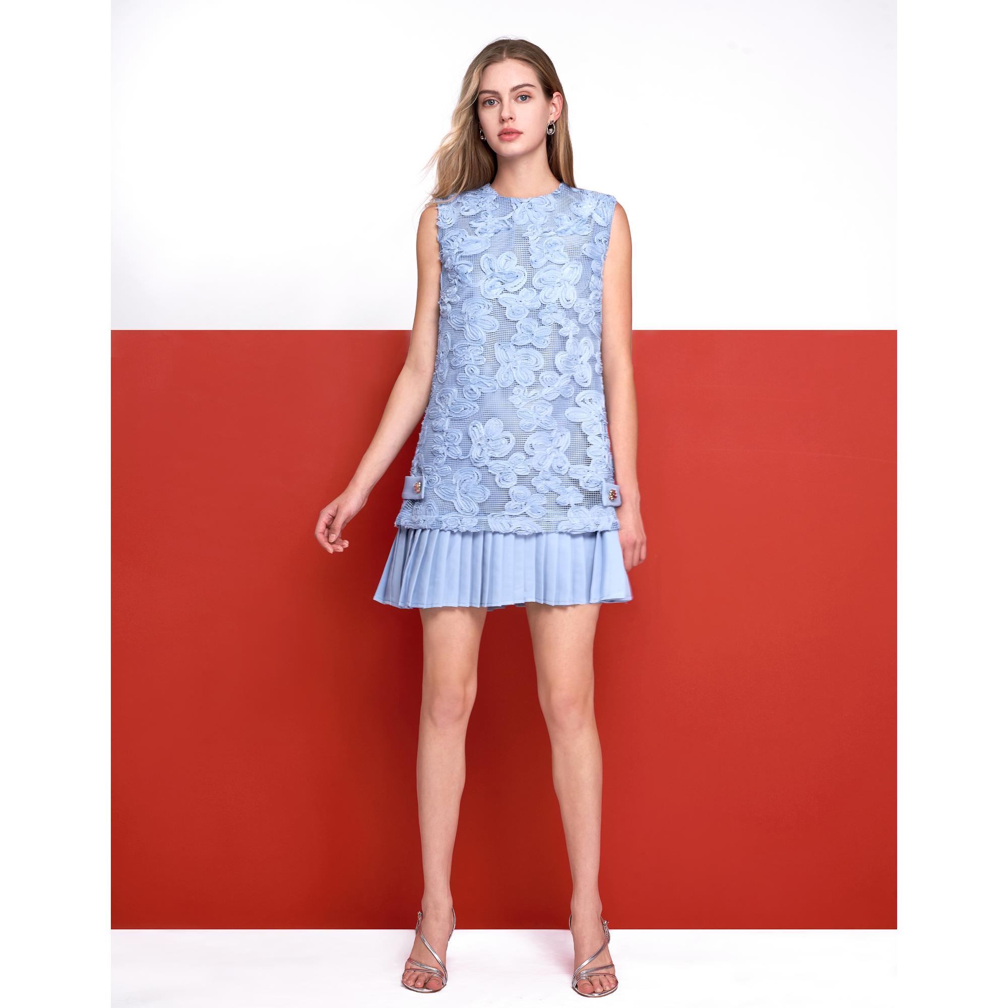 Pleated Hem Short Lace Dress - Light Blue