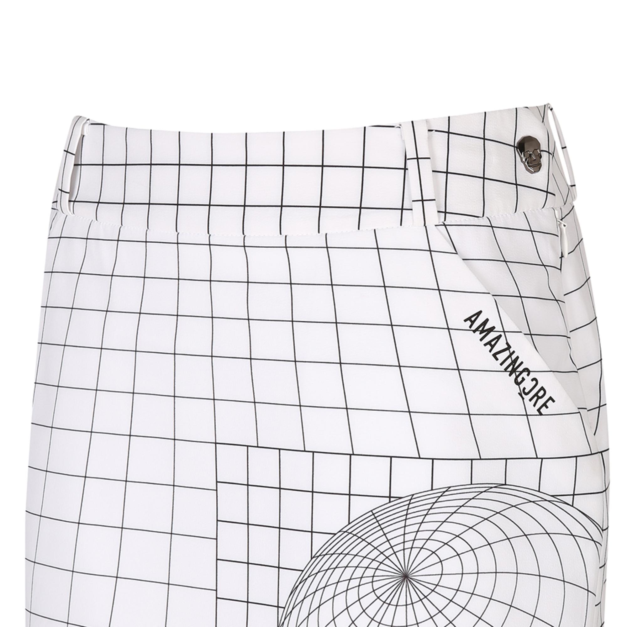 Women Hyper Grid Pattern Skirt - White