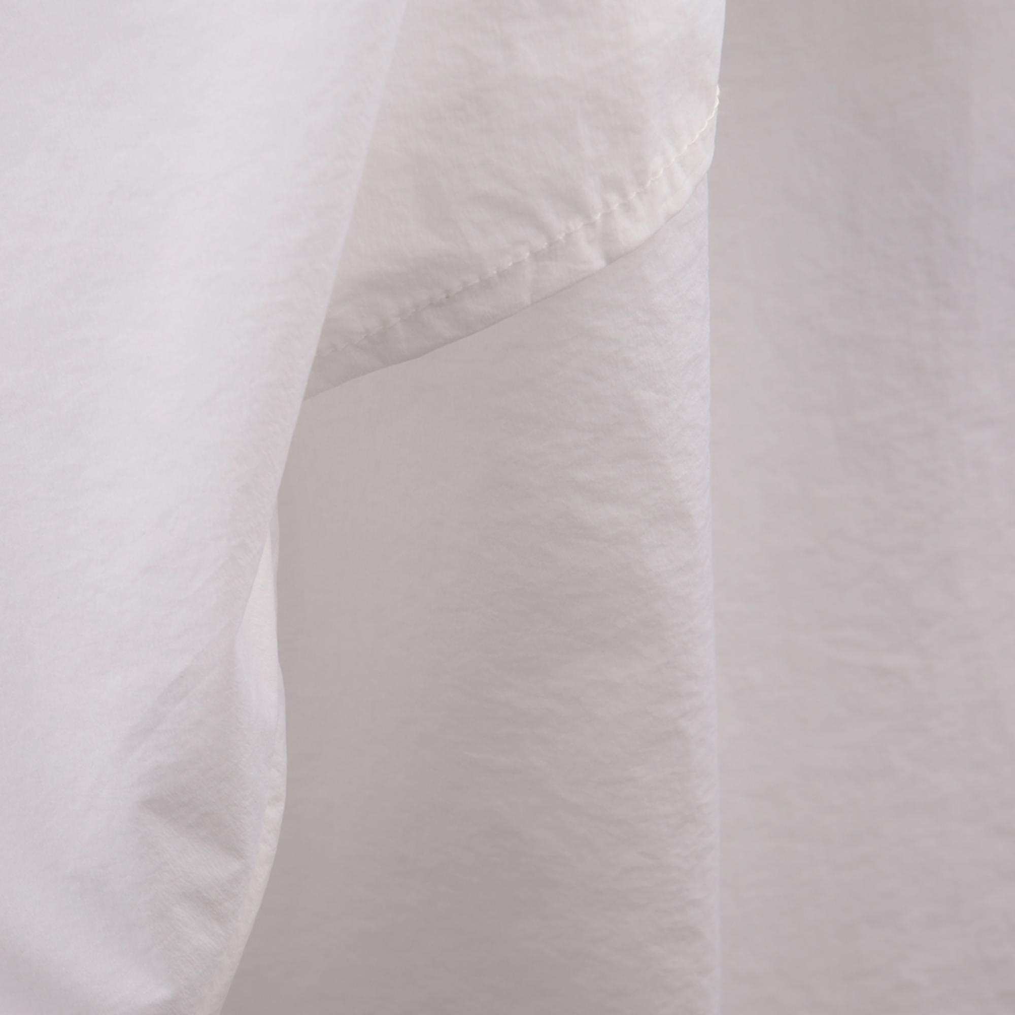 Men Hyper Grid Aqua Hole Jacket - Off White