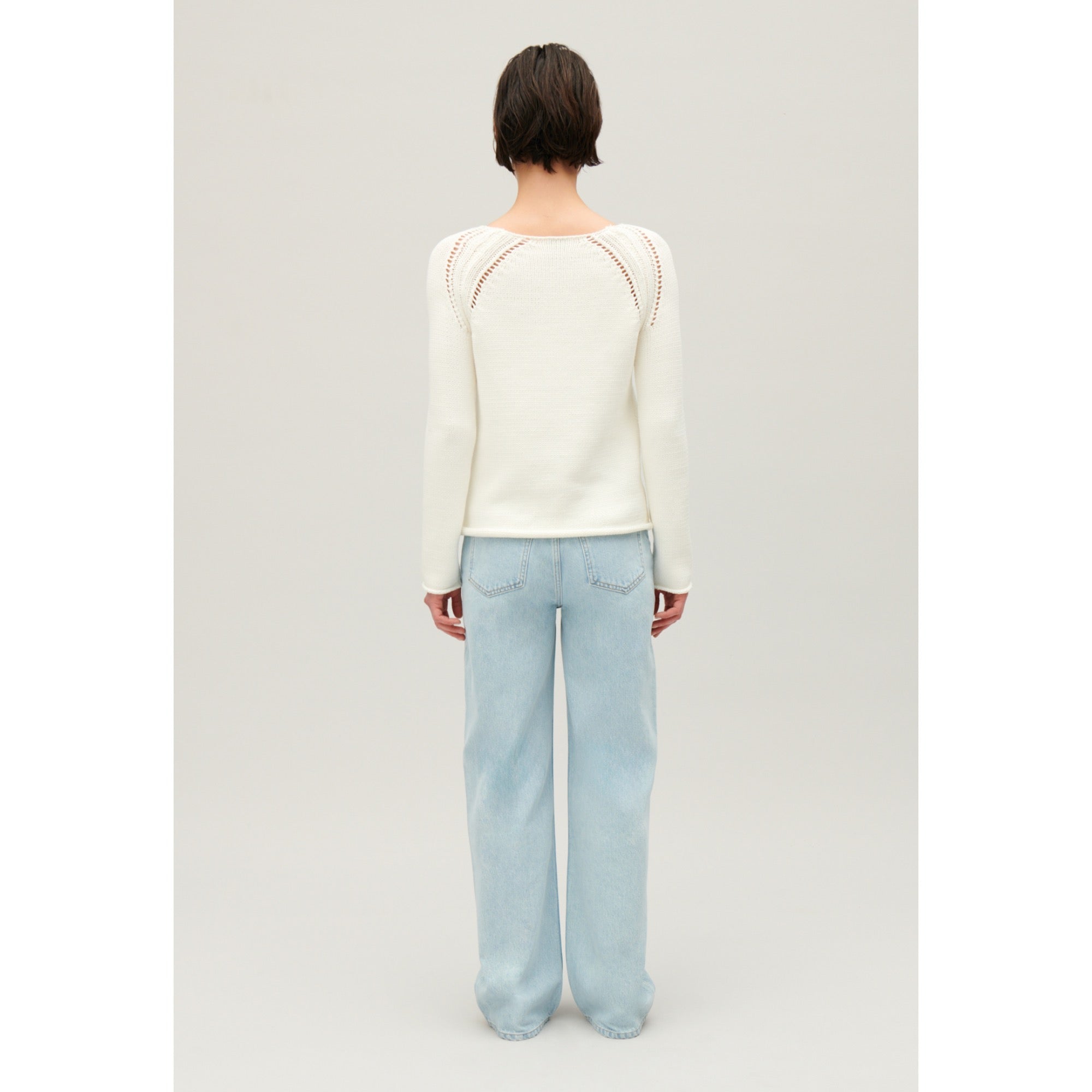 Women Ecru Knitted Jumper With Embroidery - Ecru