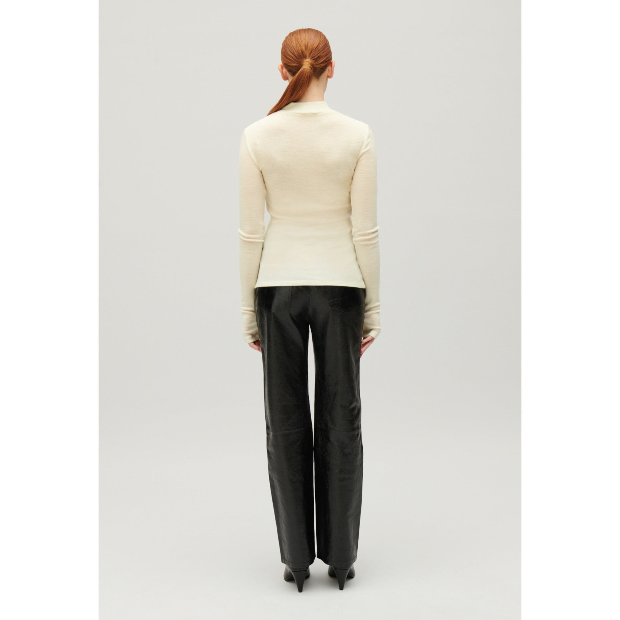 Women Wool Top With High Neck - Vanilla