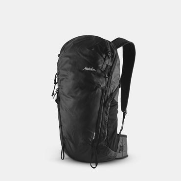 Beast18 Ultralight Technical Backpack (18L) - Black