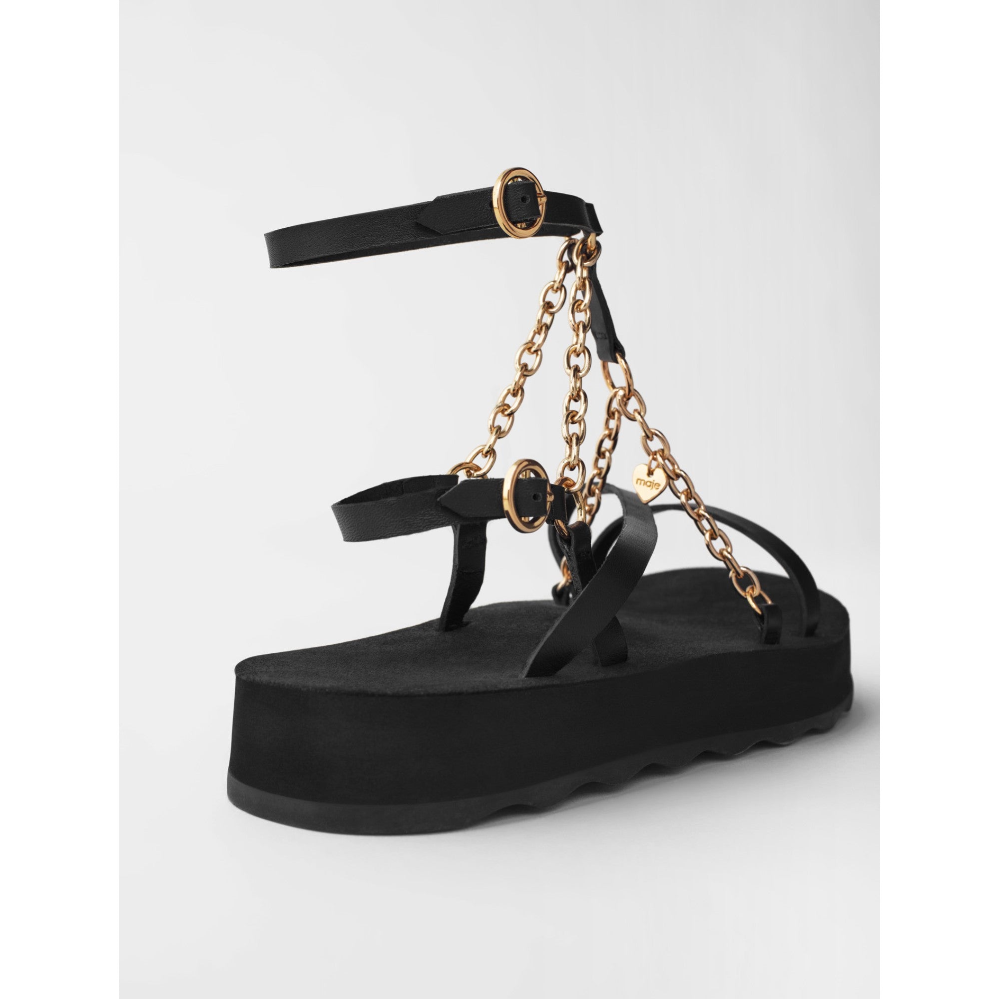 Women Sandals With Leather Straps And Chain - Black