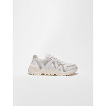 Women Leather Trainers With Lug Sole - White