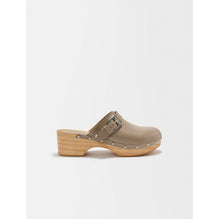 Women Leather Clogs - Mink