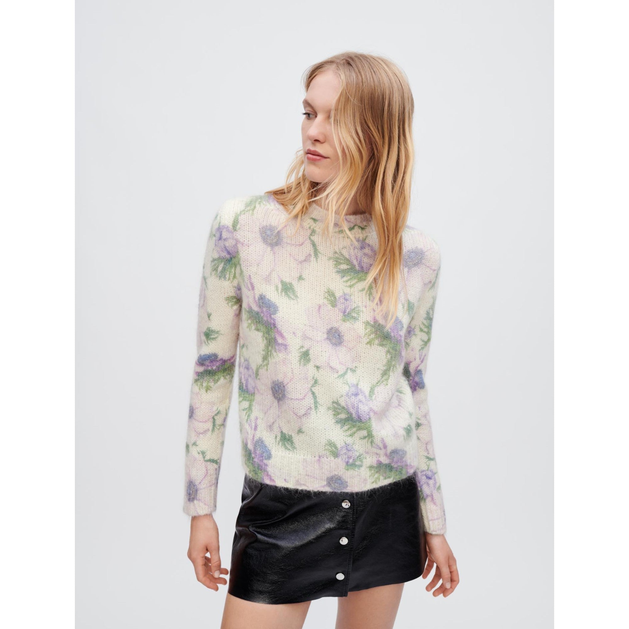 Women Flower Fluffy Jacquard Sweater - Purple