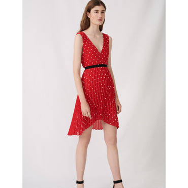 Women Embroidered And Pleated Dress - Red