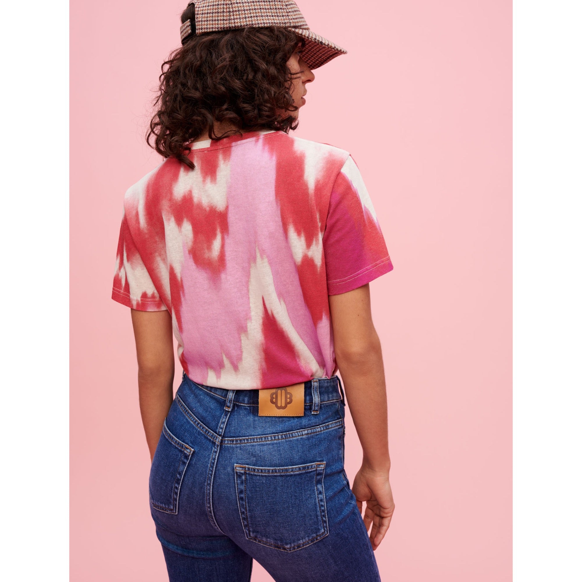 Women Tie And Dye Fuchsia Tee Shirt - Tie Dye Pink