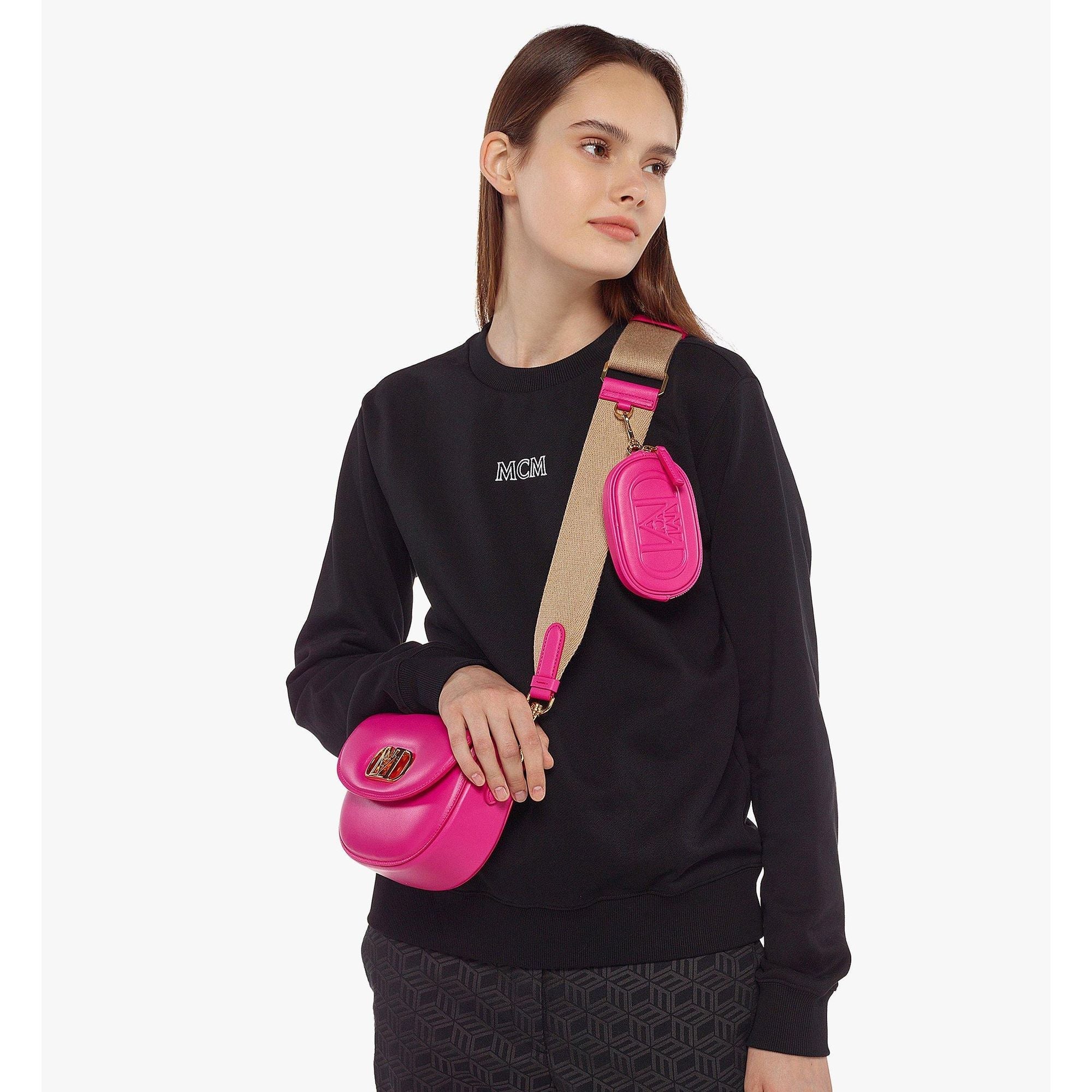 Women Mode Travia Crossbody / Pouch Charm In Lamb Nappa Leather - Fuchsia Purple