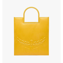 Women Aren Fold Tote in Mega Laurel Leather - Old Gold