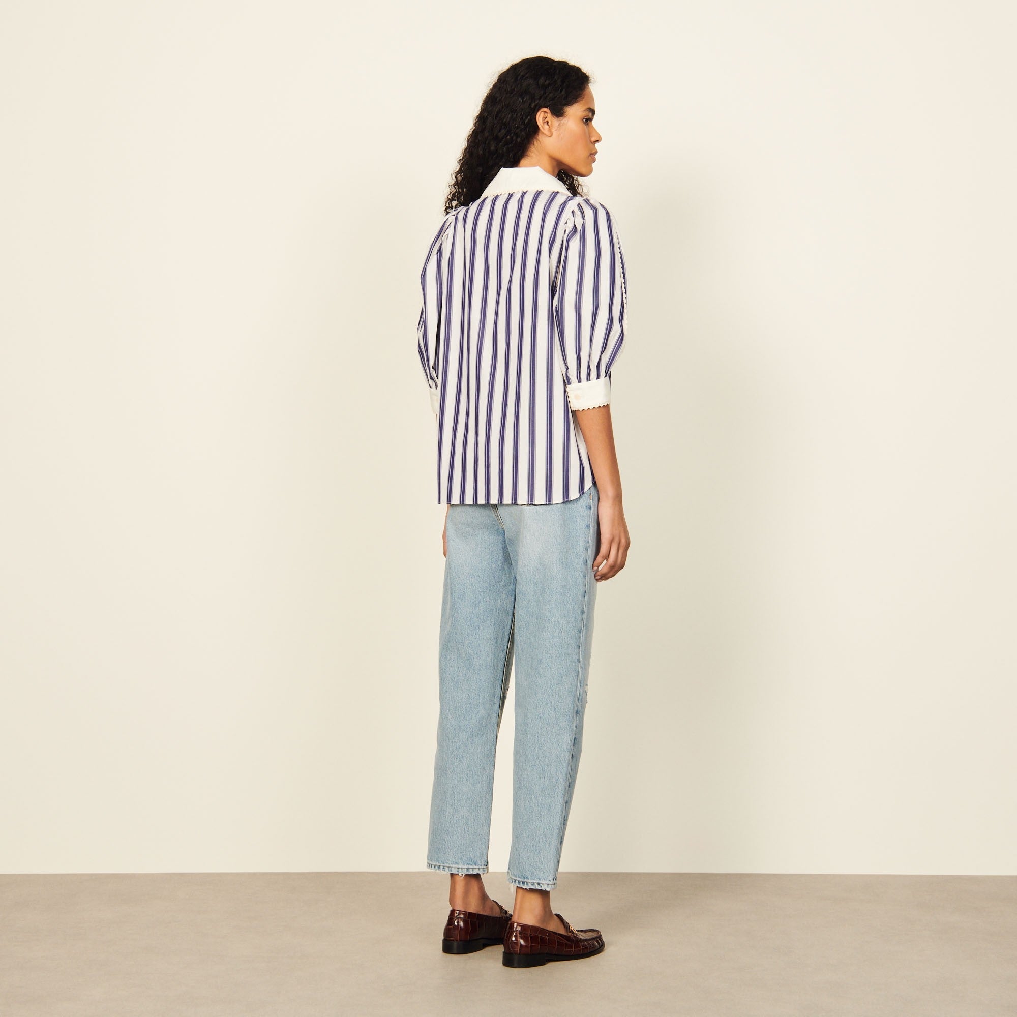 Women Striped Shirt With Oversized Collar - Blue/White