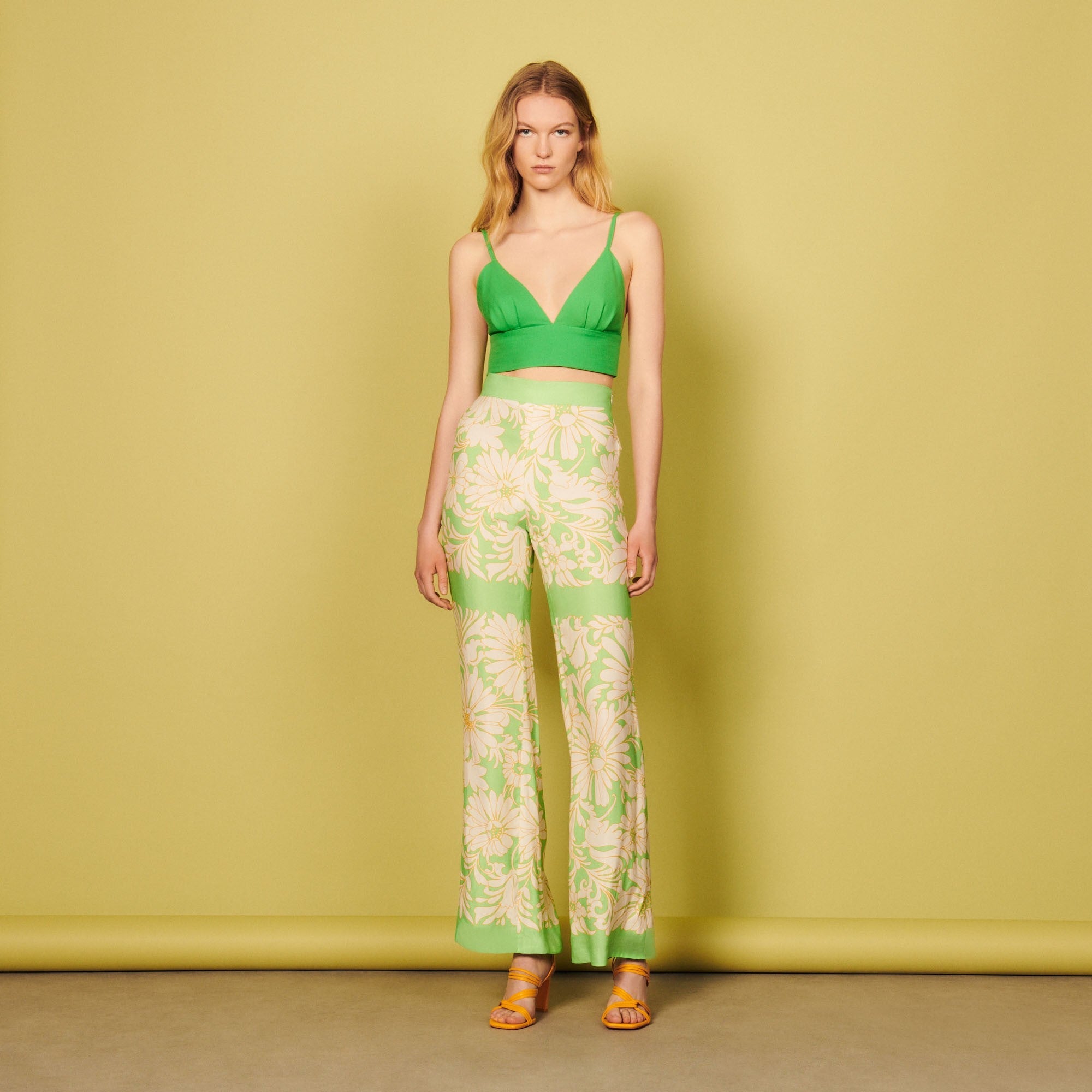 Women Loose-Fitting Printed Daisy Trousers - Green Lemon