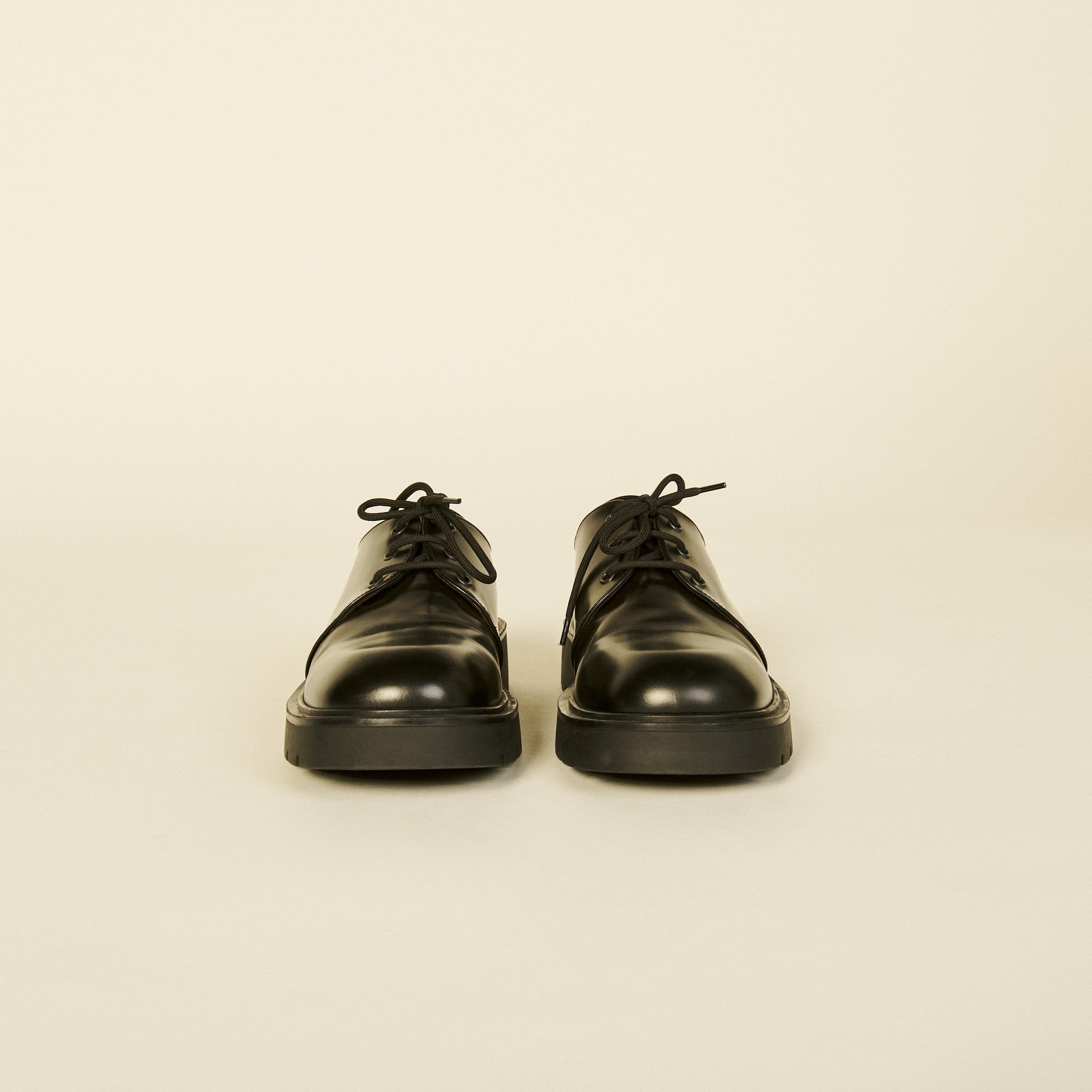 Men Derby Shoes With Chunky Soles - Black