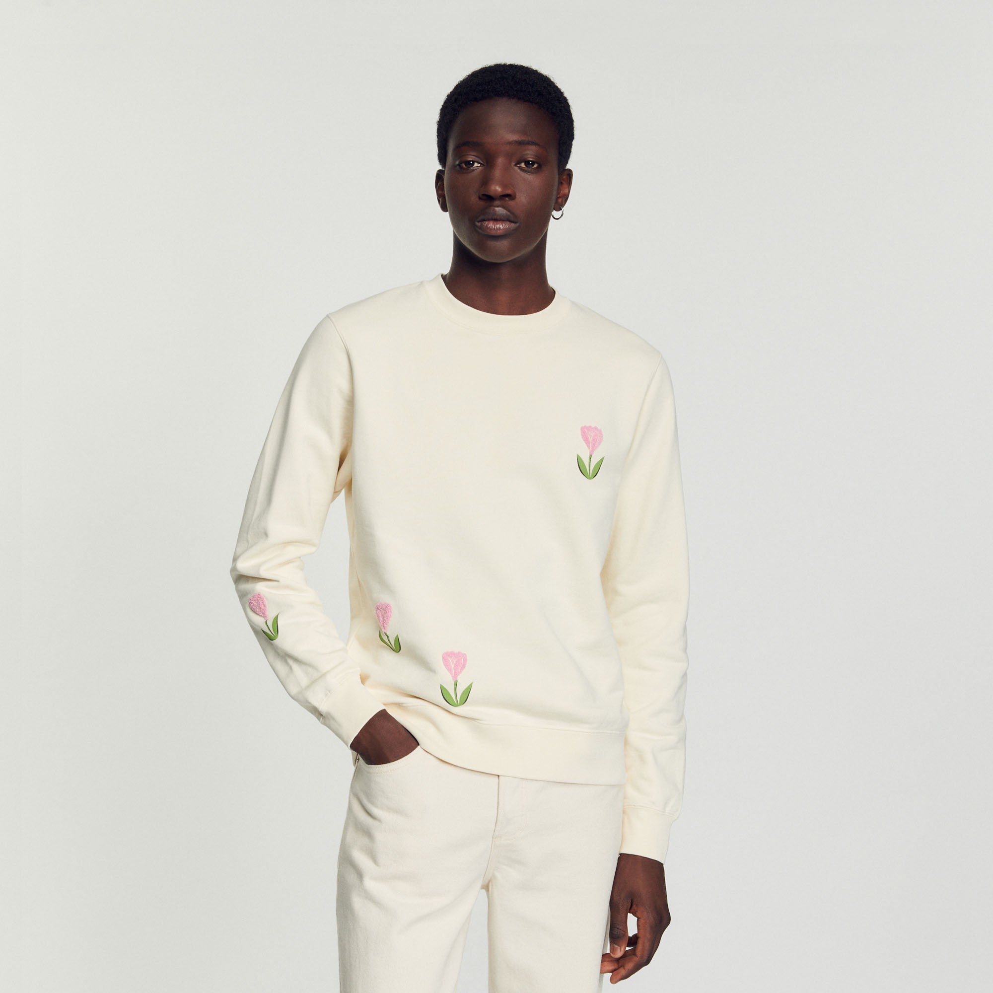 Men Embroidered Tulip Sweatshirt - Ecru