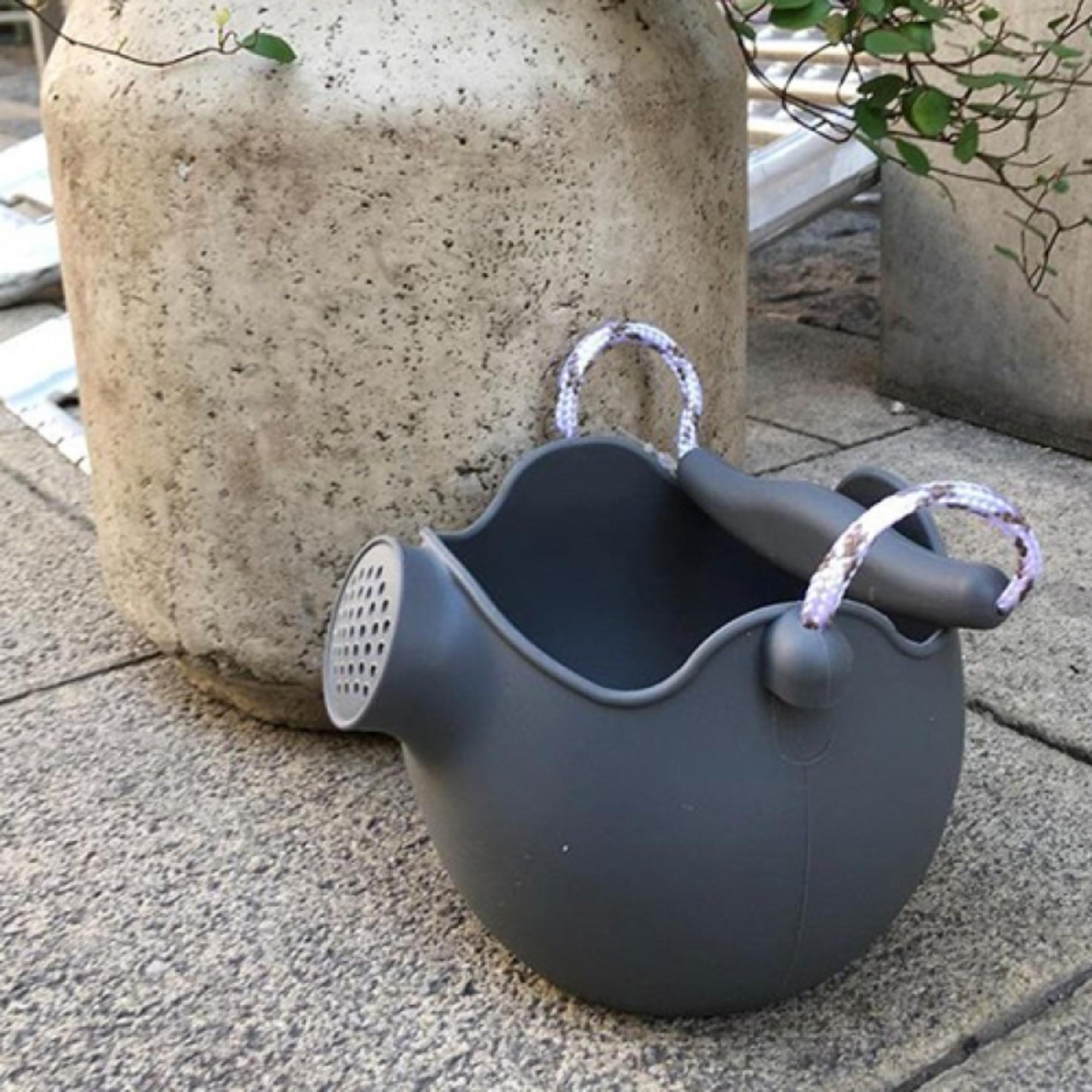 Scrunch Watering Can - Cool Grey / Anthracite